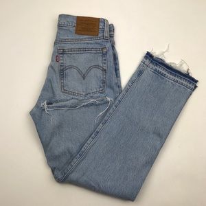 VTG Levi’s 501 Butt Rip Jeans wedgie fit
